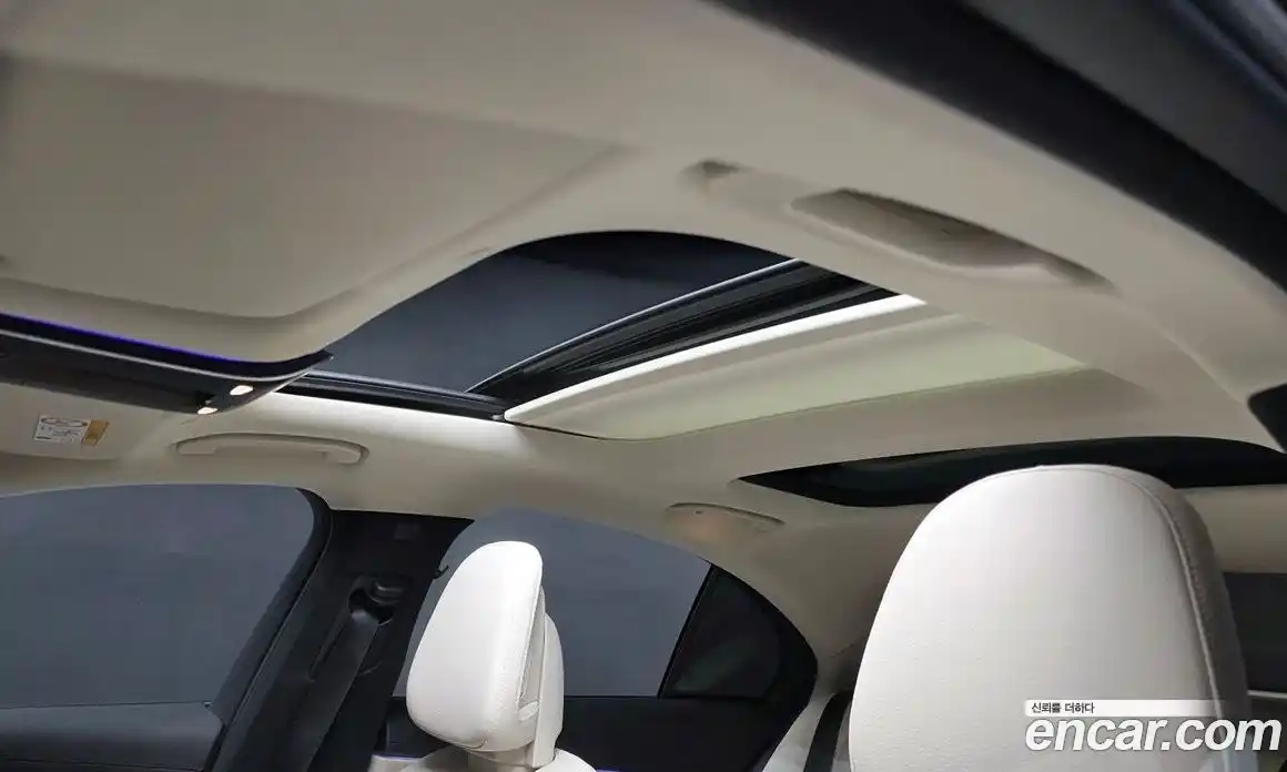 Mercedes-Benz E-Class 2024 2.0 Автомат в Москве № 229416, фото 12