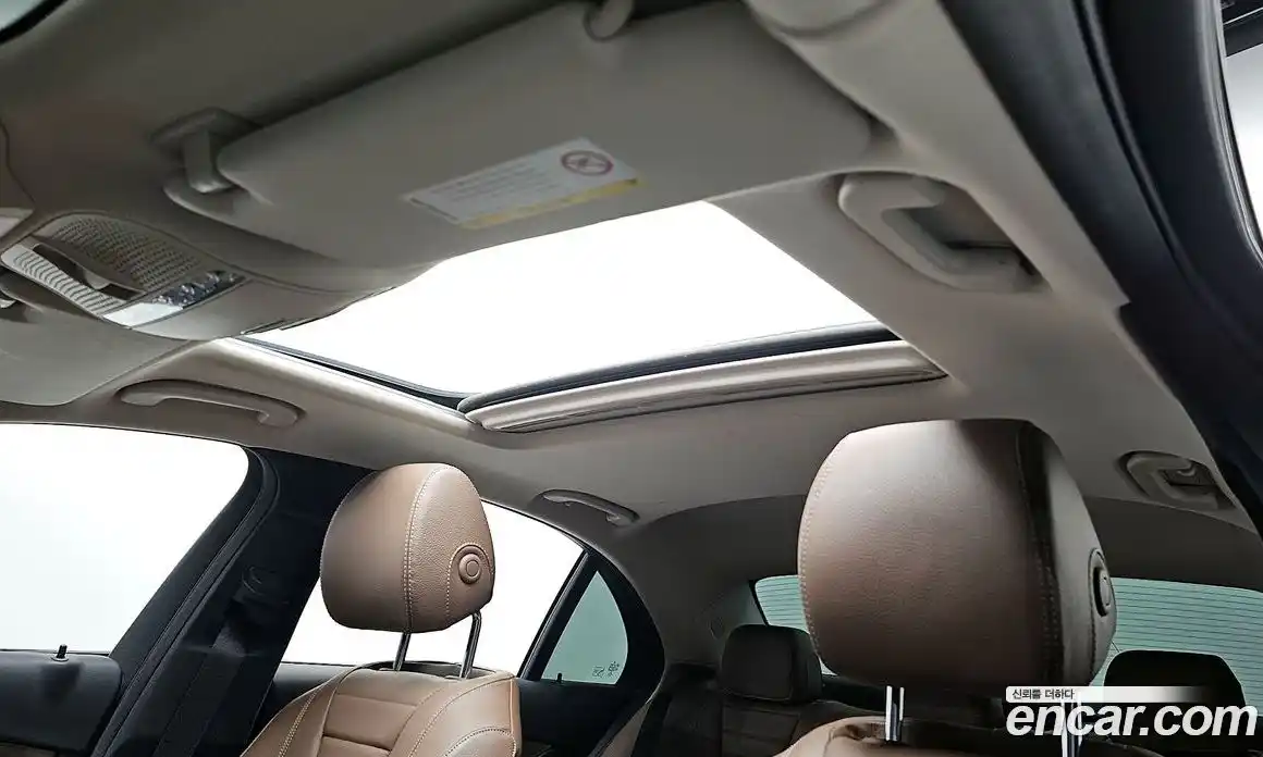 Mercedes-Benz E-Class 2018 2.0 Автомат в Москве № 229545, фото 19