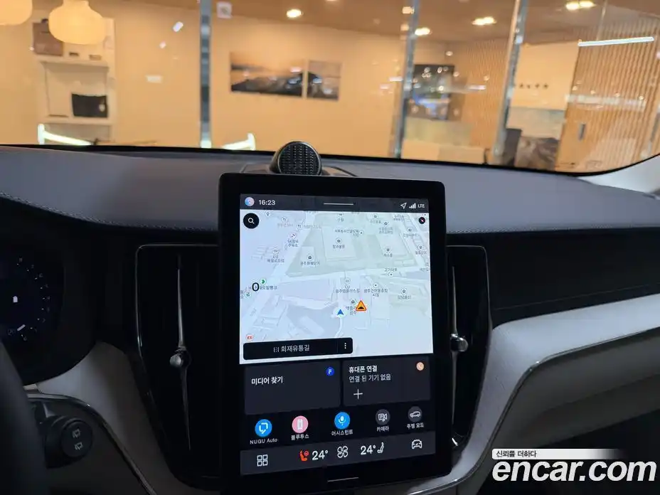 Volvo XC60 2026 2.0 Автомат в Москве № 230712, фото 14