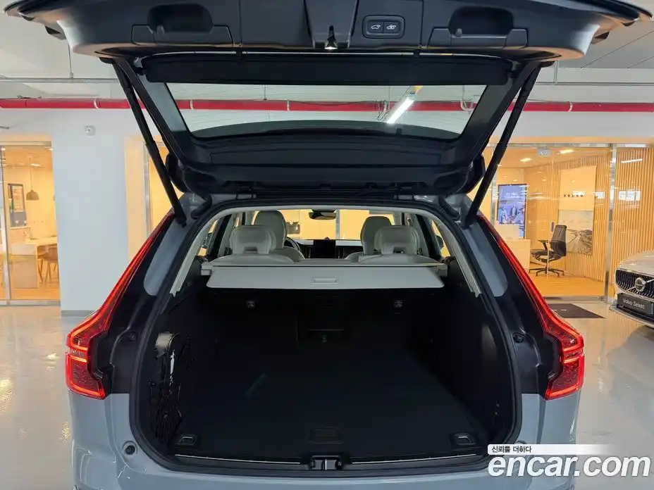 Volvo XC60 2026 2.0 Автомат в Москве № 230712, фото 17