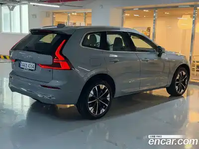 Volvo XC60 2026 2.0 Автомат в Москве № 230712, миниатюра 2