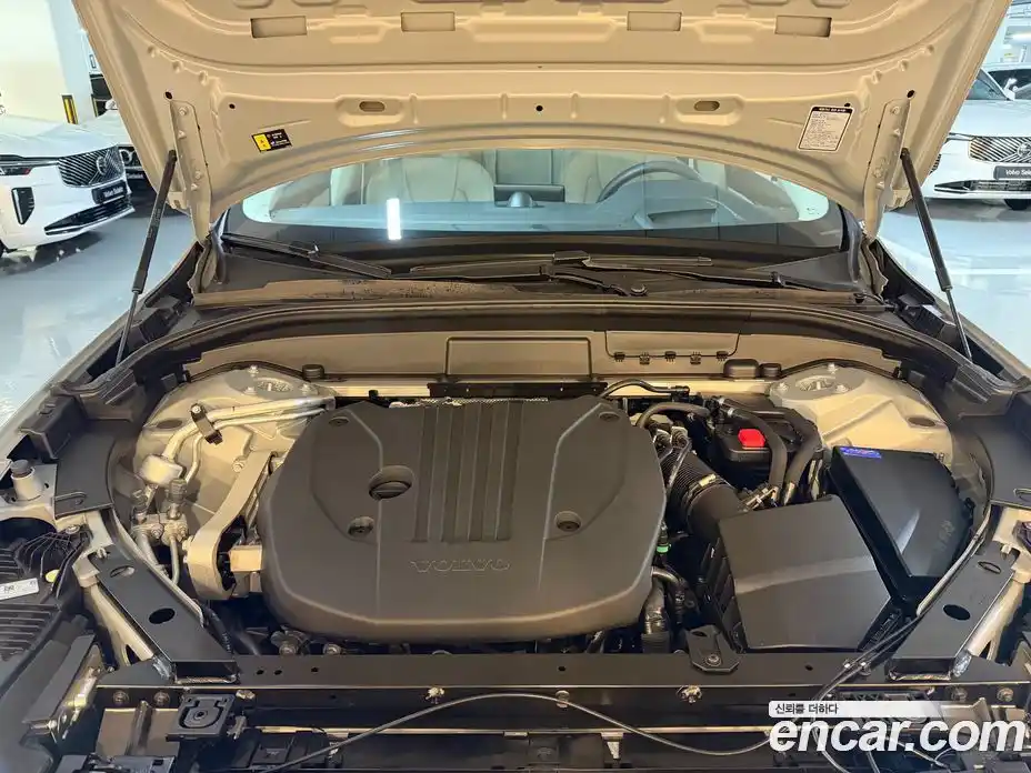 Volvo XC60 2026 2.0 Автомат в Москве № 230712, фото 6