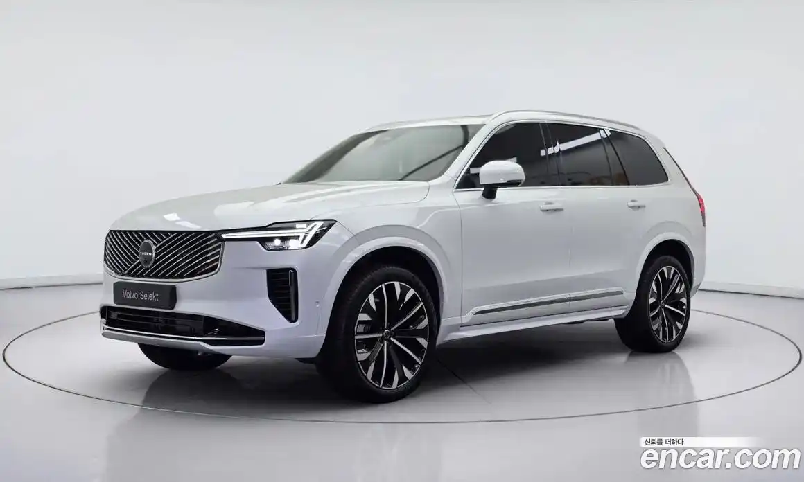 Volvo XC90 2026 2.0 Автомат в Москве № 230751, фото 1