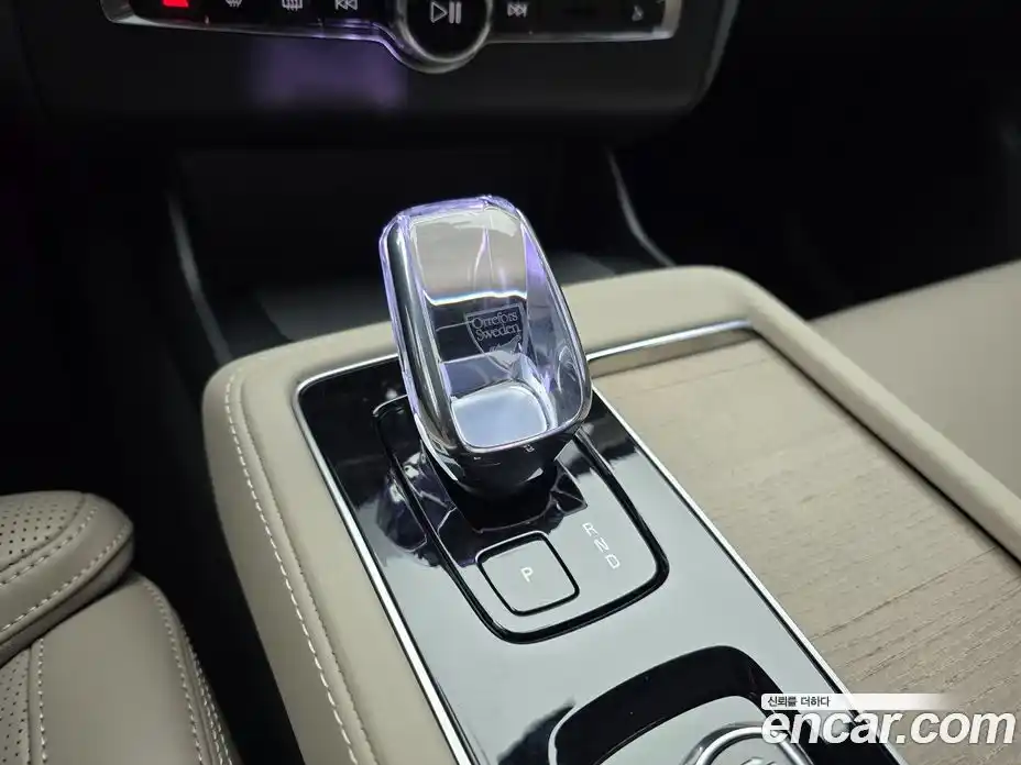 Volvo XC90 2026 2.0 Автомат в Москве № 230751, фото 9