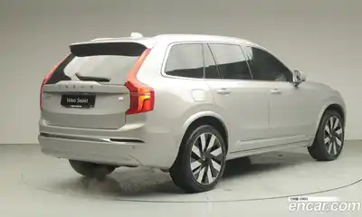 Volvo XC90 2024 2.0 Автомат в Москве № 230866, миниатюра 2