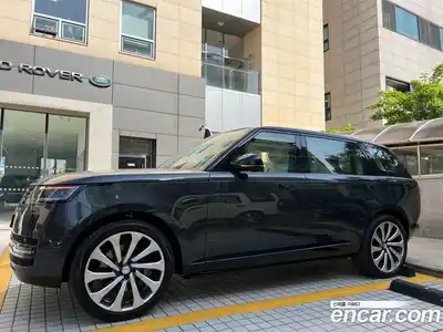Land Rover Range-Rover 2024 4.4 Автомат в Москве № 231306, миниатюра 4