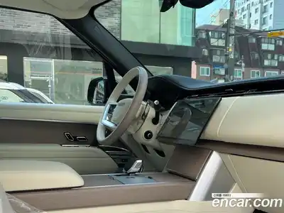 Land Rover Range-Rover 2024 4.4 Автомат в Москве № 231306, миниатюра 9