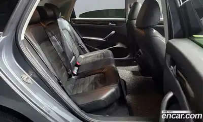 Volkswagen Passat 2015 2.0 Автомат в Москве № 232239, миниатюра 7