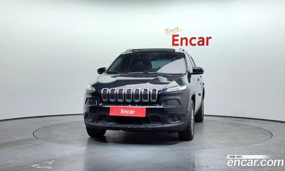 Jeep Cherokee 2018 2.4 Автомат в Москве № 232644, фото 3