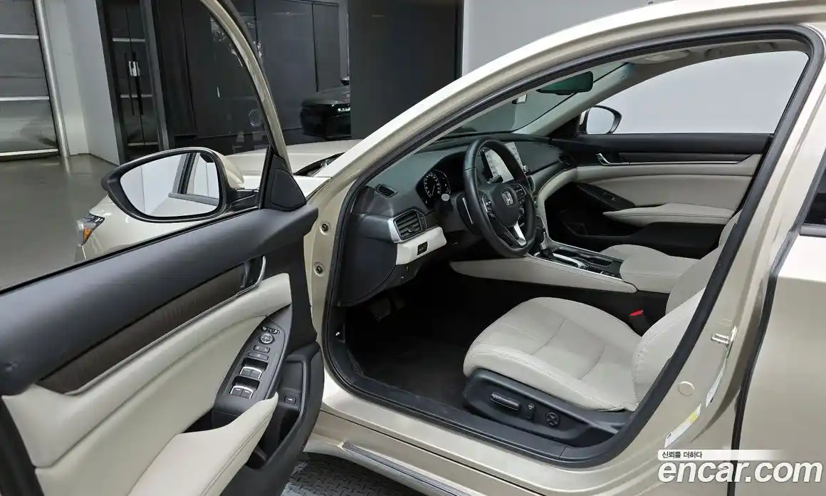 Honda Accord 2019 1.5 Автомат в Москве № 232925, фото 16