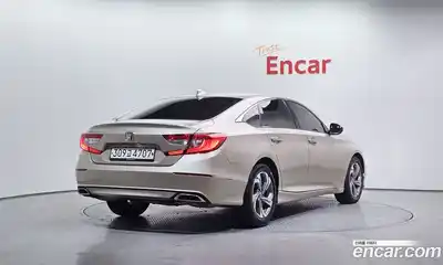 Honda Accord 2019 1.5 Автомат в Москве № 232925, миниатюра 4