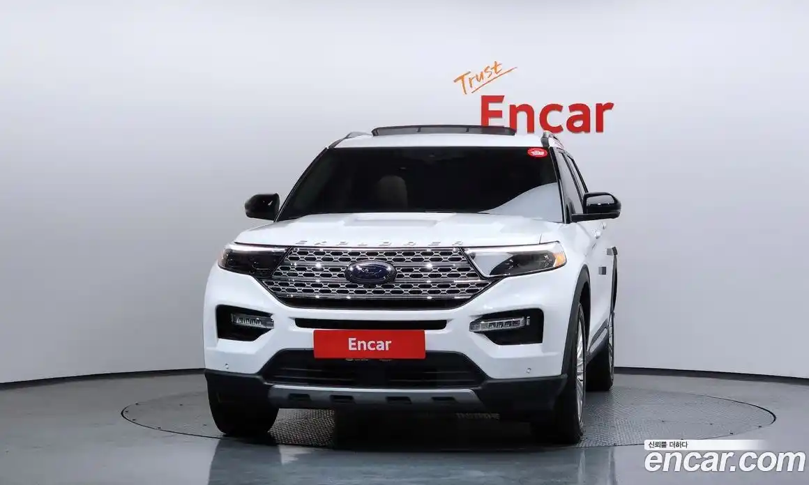 Ford Explorer 2023 2.3 Автомат в Москве № 233177, фото 3