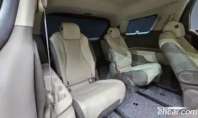 Kia Canival 2025 2.2 Автомат в Москве № 249072, миниатюра 6