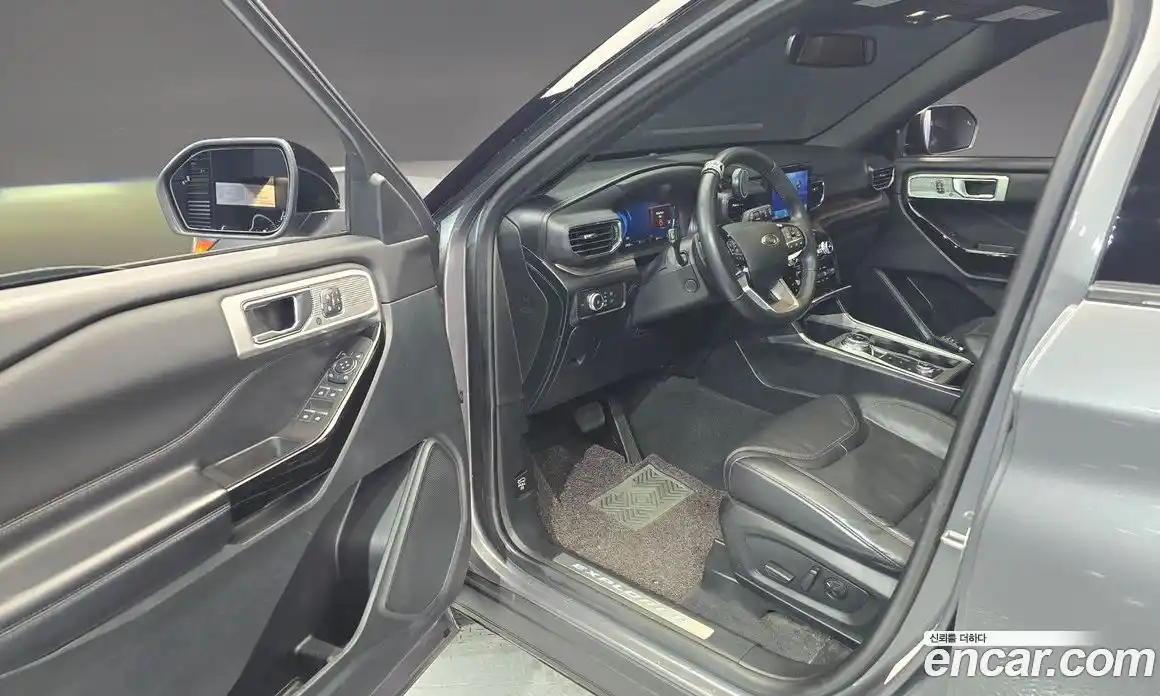 Ford Explorer 2021 3.0 Автомат в Москве № 255678, фото 19