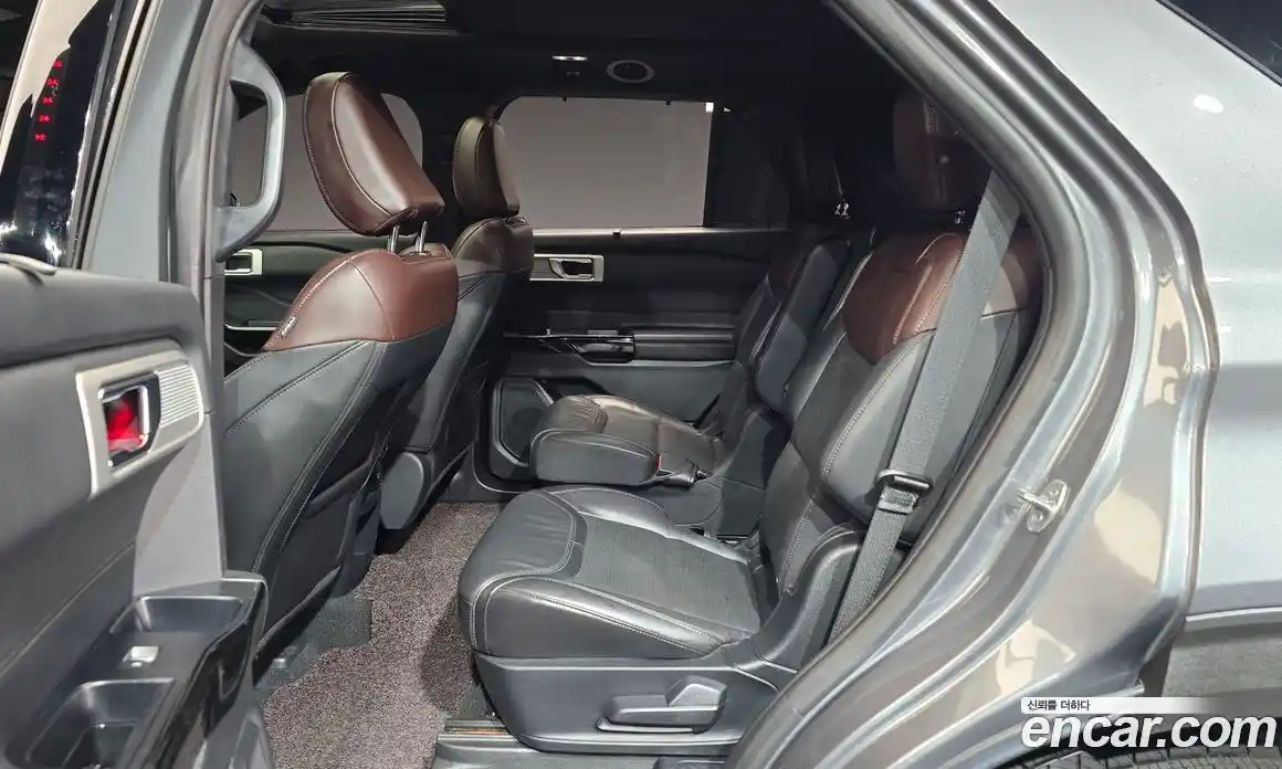 Ford Explorer 2021 3.0 Автомат в Москве № 255678, фото 20