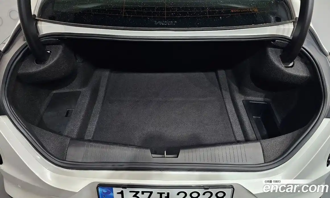 Cadillac CT4 2020 2.0 Автомат в Москве № 256379, фото 20