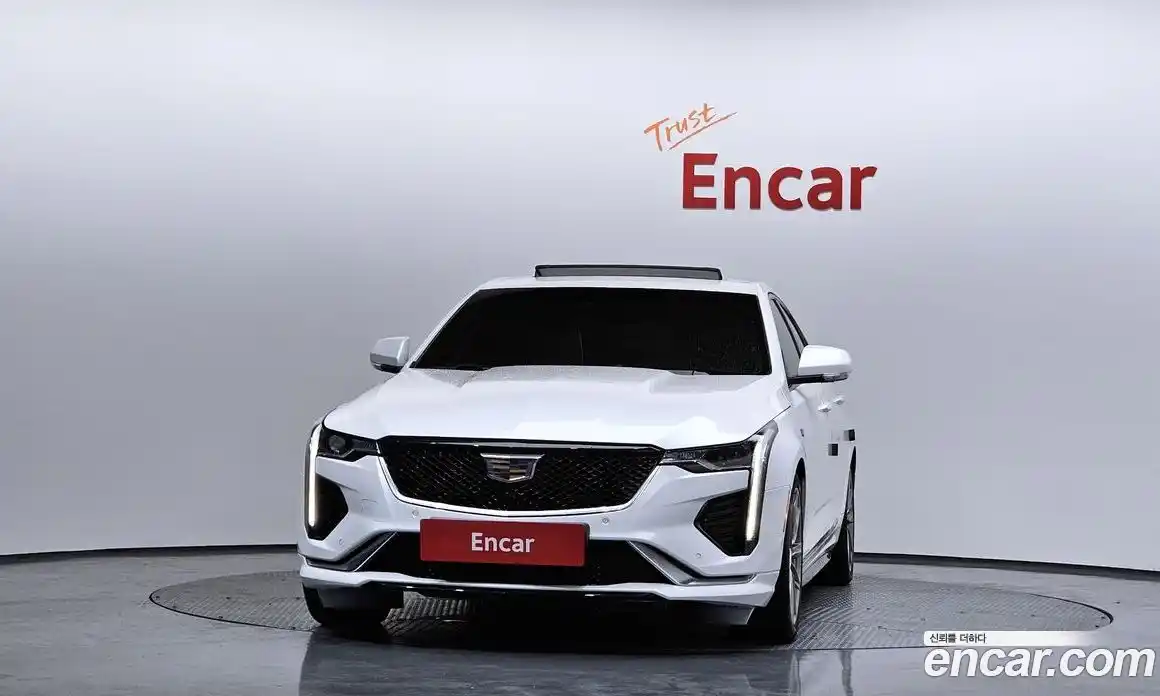 Cadillac CT4 2020 2.0 Автомат в Москве № 256379, фото 3