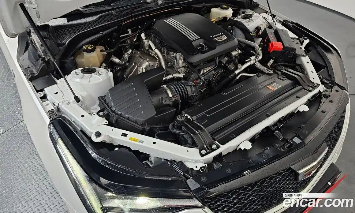 Cadillac CT4 2020 2.0 Автомат в Москве № 256379, фото 6