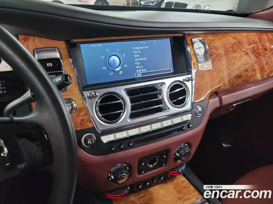 Rolls-Royce Ghost 2010 6.6 Автомат в Москве № 256721, фото 12