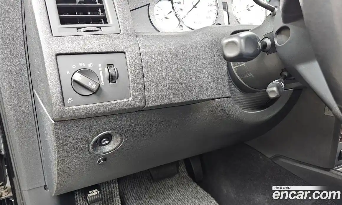 Chrysler 300C 2008 3.5 Автомат в Москве № 256765, фото 15