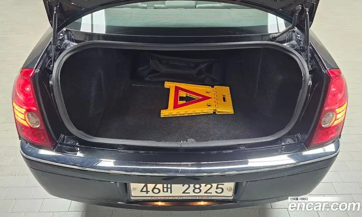 Chrysler 300C 2008 3.5 Автомат в Москве № 256765, фото 20