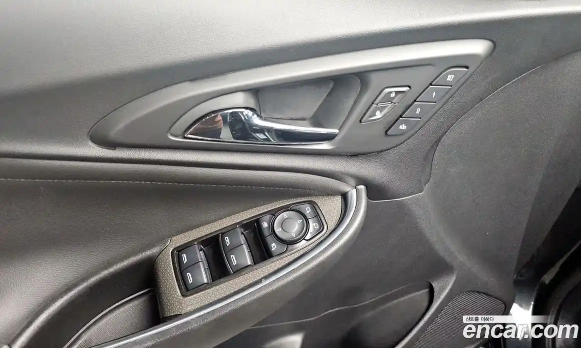 Chevrolet Malibu 2018 1.5 Автомат в Москве № 263361, фото 10