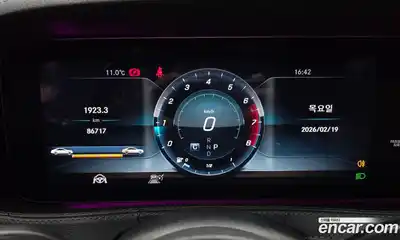 Mercedes-Benz S-Class, 2019