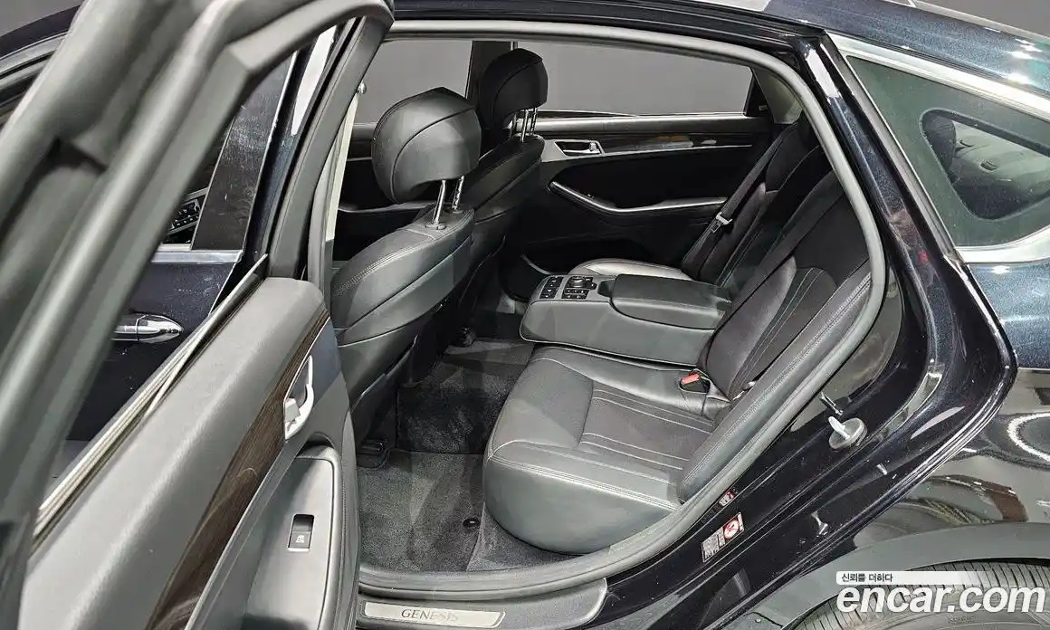 Genesis G80 2019 2.2 Автомат в Москве № 26558, фото 15