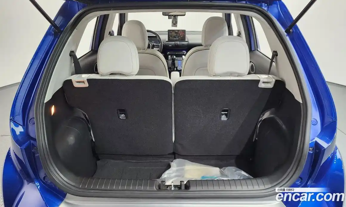 Hyundai Casper 2023 1.0 Автомат в Москве № 266202, фото 17