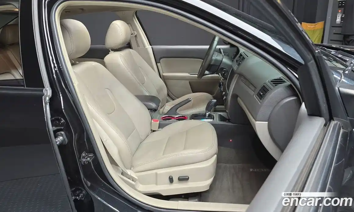 Ford Fusion 2012 2.5 Автомат в Москве № 273023, фото 3