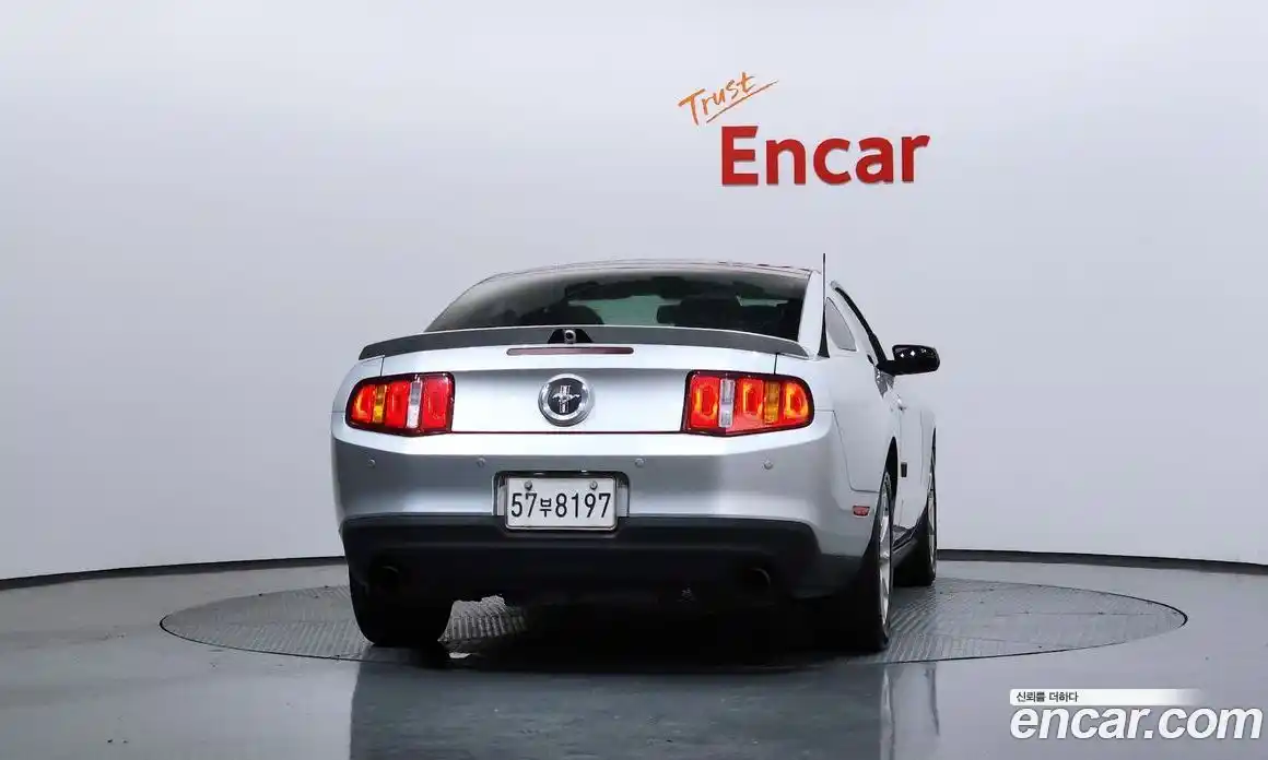 Ford Mustang 2011 3.7 Автомат в Москве № 273481, фото 4