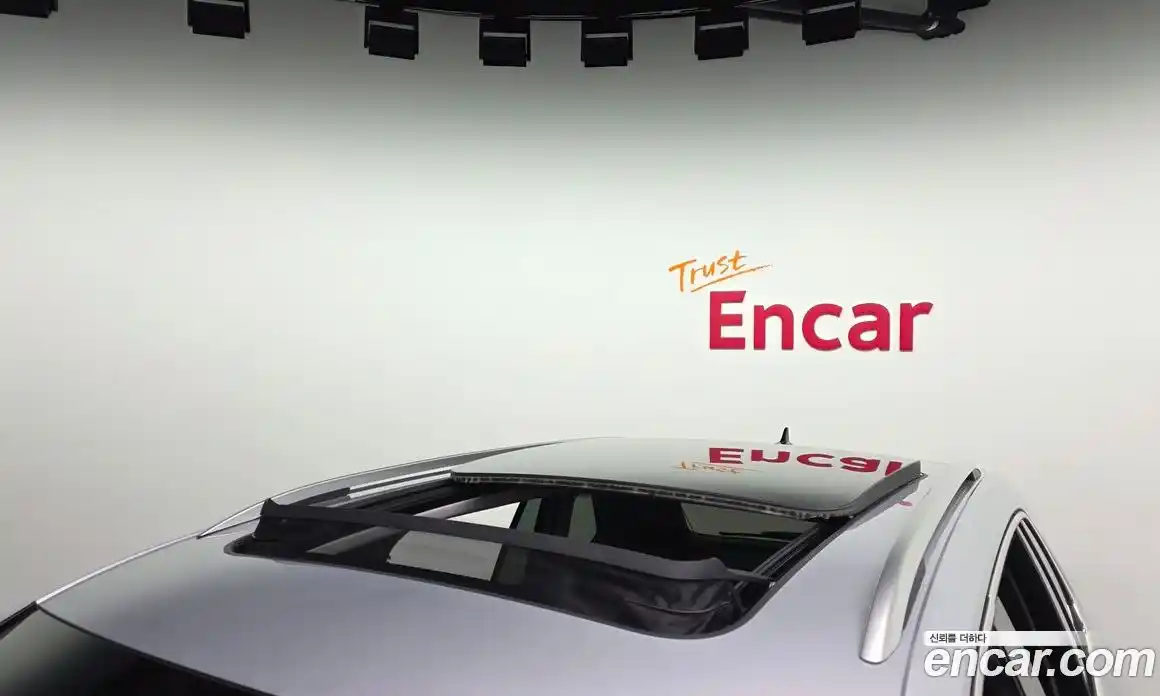 Volkswagen Tiguan 2022 2.0 Автомат в Москве № 276368, фото 16