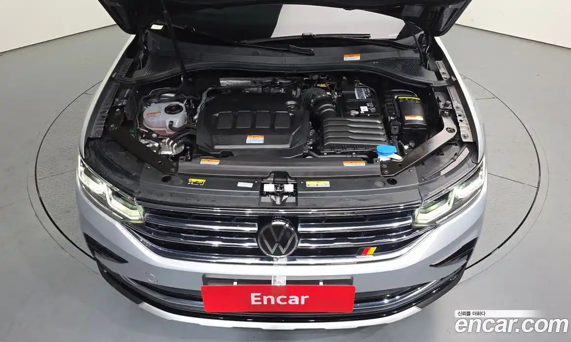 Volkswagen Tiguan 2022 2.0 Автомат в Москве № 276368, фото 19