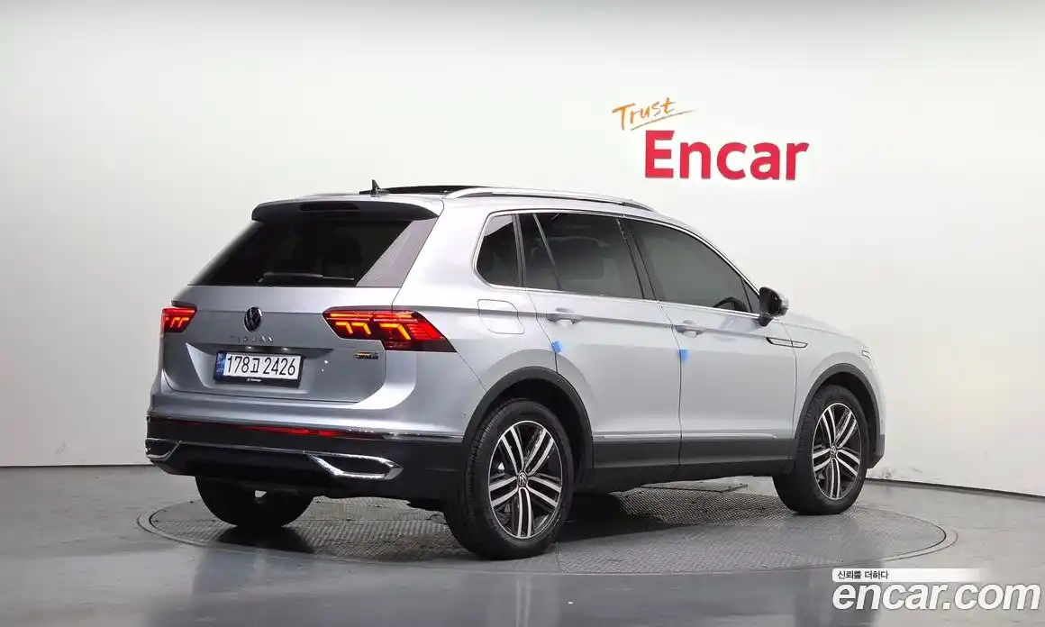 Volkswagen Tiguan 2022 2.0 Автомат в Москве № 276368, фото 20