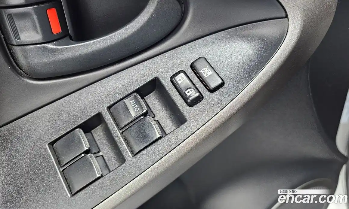 Toyota RAV4 2011 2.5 Автомат в Москве № 279499, фото 10