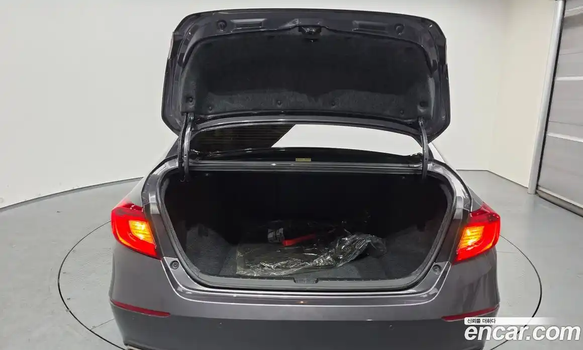 Honda Accord 2019 1.5 Автомат в Москве № 280079, фото 15