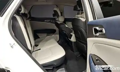 Kia Sportage 2023 1.6 Автомат в Москве № 286613, миниатюра 9