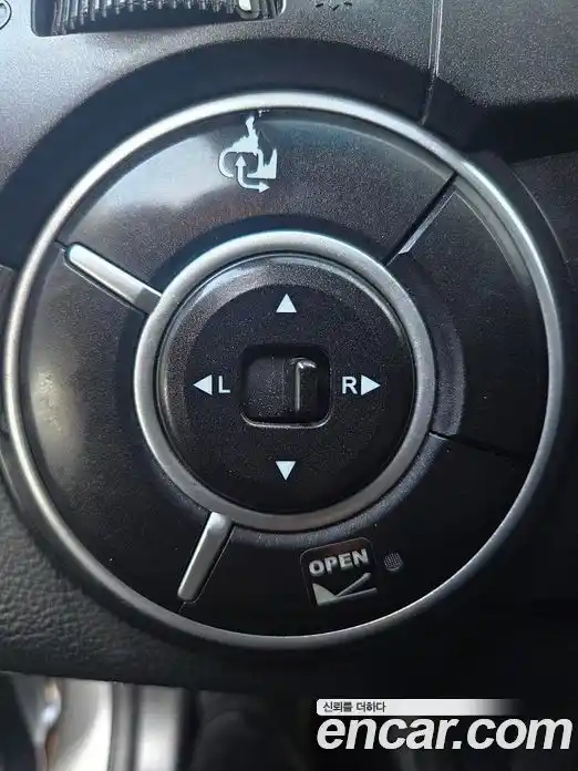 SsangYong Korando 2014 2.0 Автомат в Москве № 29131, фото 11