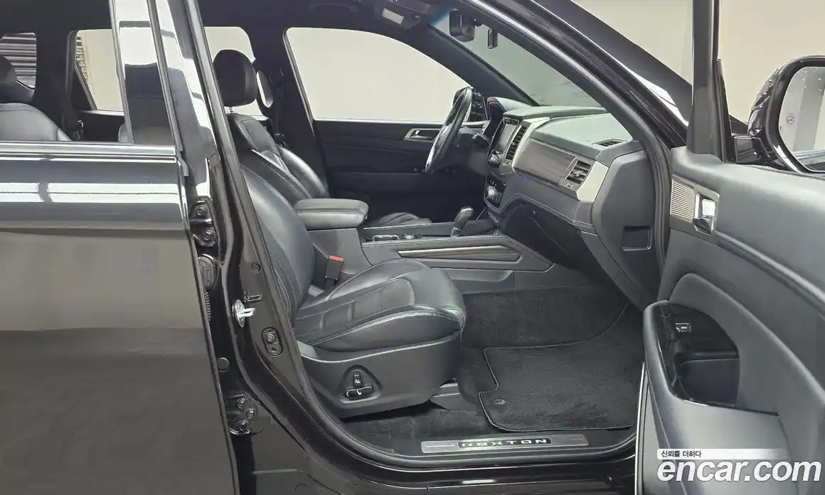 SsangYong Rexton 2018 2.2 Автомат в Москве № 29190, фото 18