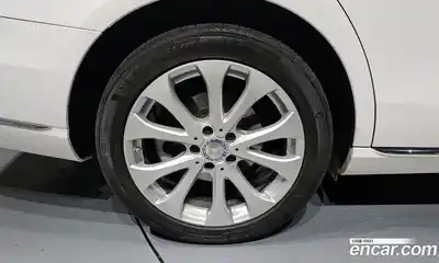 Mercedes-Benz E-Class 2017 1.9 Автомат в Москве № 292553, миниатюра 11