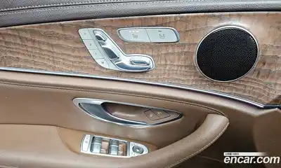 Mercedes-Benz E-Class 2017 1.9 Автомат в Москве № 292553, миниатюра 7