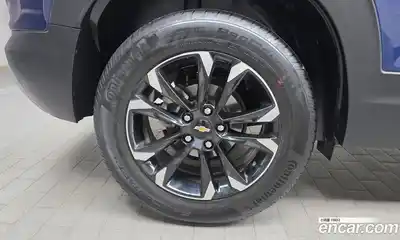 Chevrolet TrailBlazer 2022 1.3 Автомат в Москве № 296635, миниатюра 3