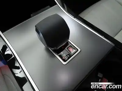 Land Rover Range-Rover Evoque 2026 2.0 Автомат в Москве № 297963, миниатюра 12