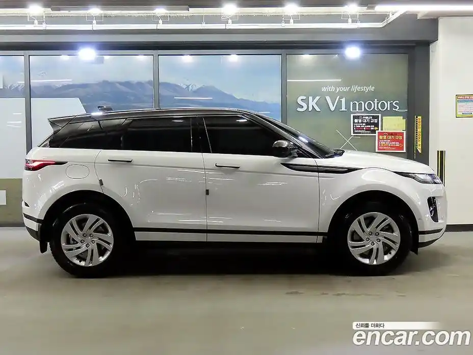 Land Rover Range-Rover Evoque 2026 2.0 Автомат в Москве № 297963, фото 3