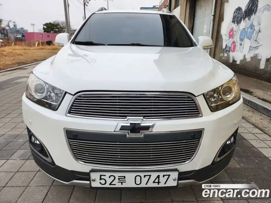 Chevrolet Captiva 2015 2.0 Автомат в Москве № 298446, фото 1