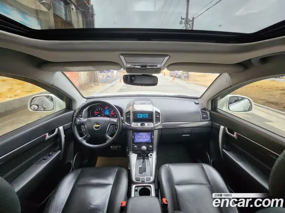 Chevrolet Captiva 2015 2.0 Автомат в Москве № 298446, фото 14