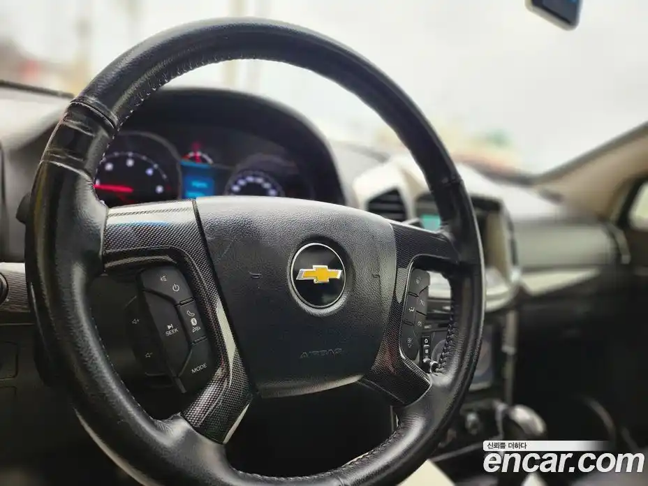 Chevrolet Captiva 2015 2.0 Автомат в Москве № 298446, фото 15