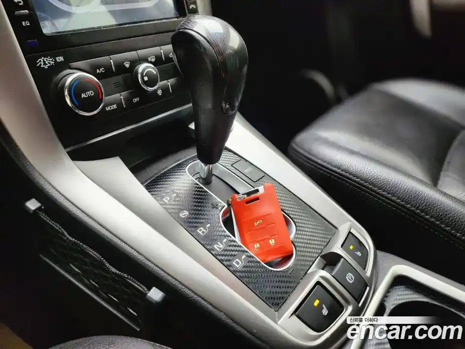 Chevrolet Captiva 2015 2.0 Автомат в Москве № 298446, фото 18