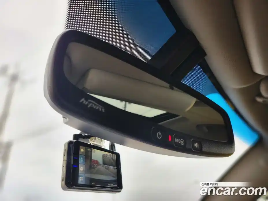 Chevrolet Captiva 2015 2.0 Автомат в Москве № 298446, фото 19