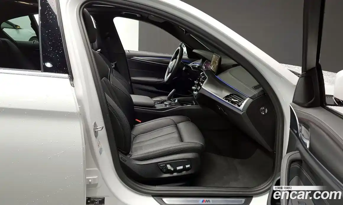 BMW 5-Series 2023 2.0 Автомат в Москве № 302526, фото 20